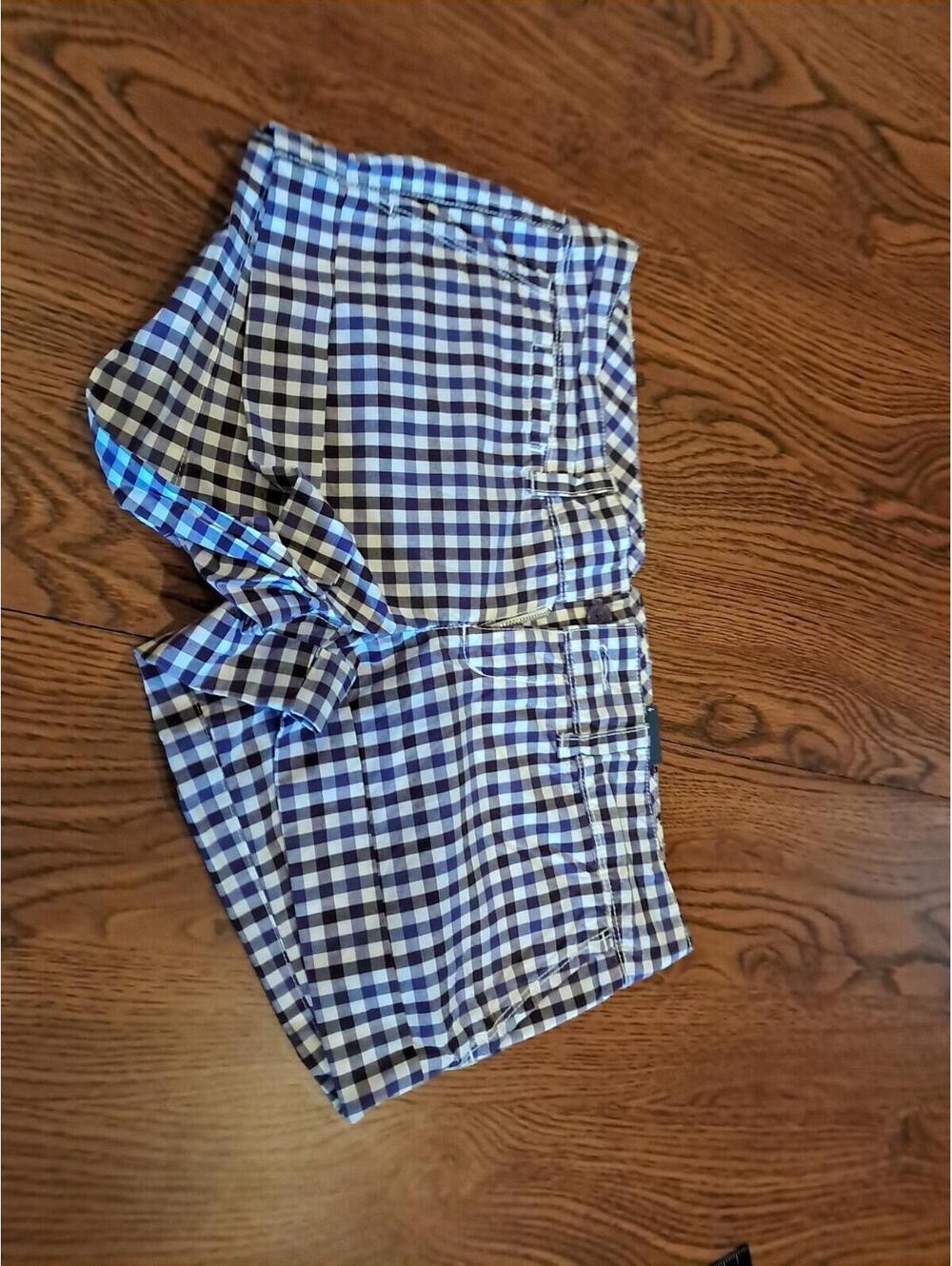 American Eagle Outfitters Women'sshorts Plaid Costal Size 4. NWT‎ Purple
